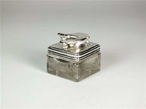 Lot 60 - An Irish silver mounted travelling inkwell