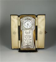 Lot 109 - An Art Nouveau silver cased timepiece