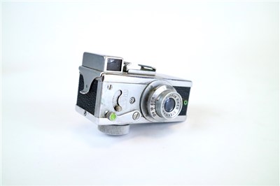 Lot 403 - A Steky Model IIIB Sub Miniature Camera