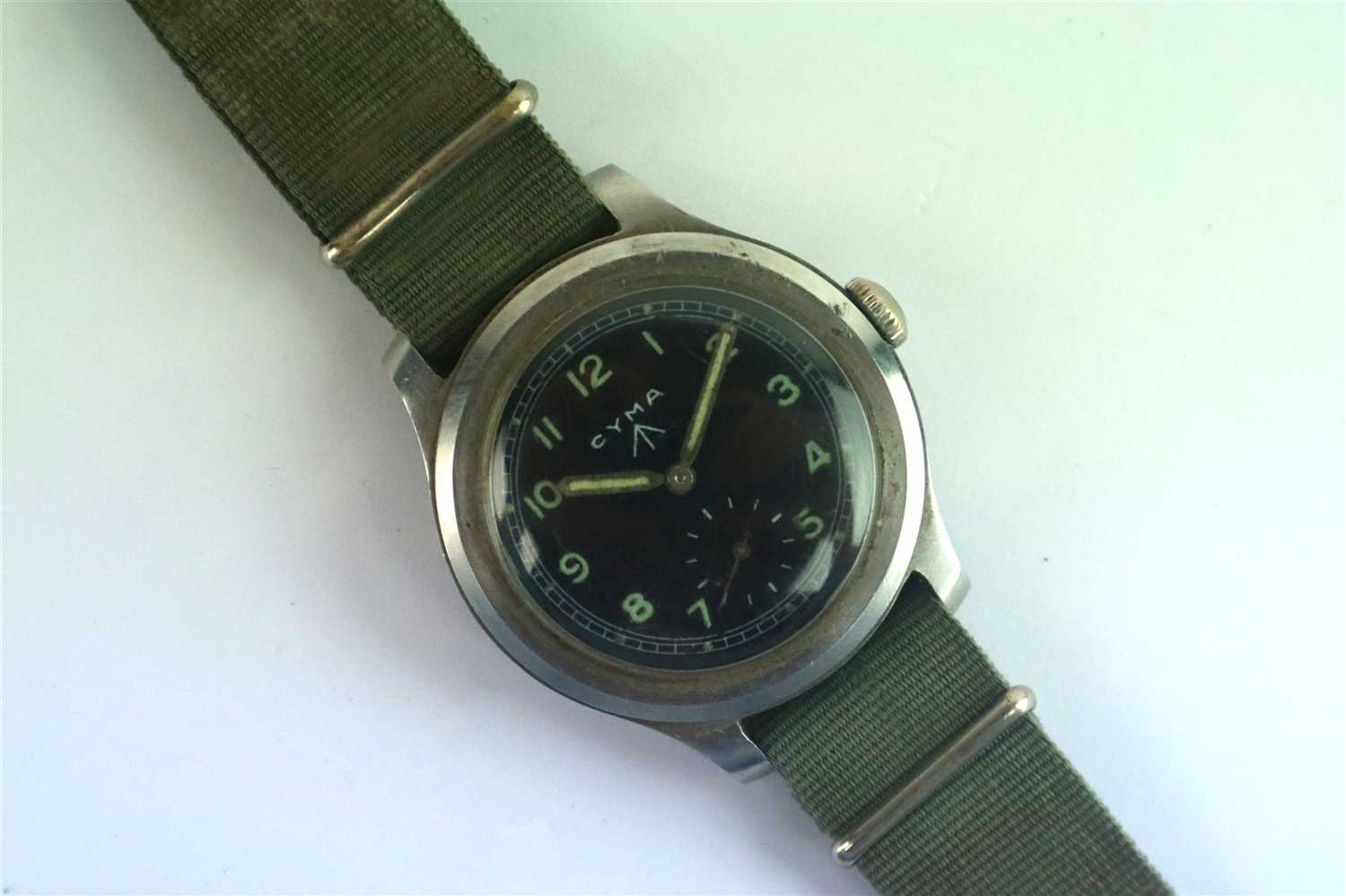 Lot 202 - A Gentleman's CYMA Military Wristwatch
