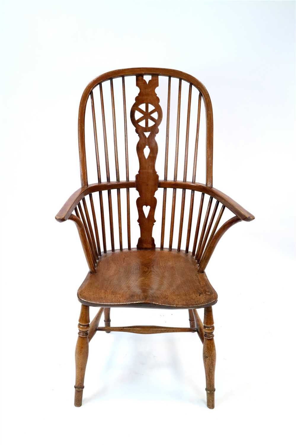 Lot 819 - A 19th century Windsor kitchen chair