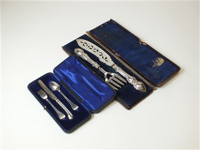 Lot 287 - A cased Victorian silver fish serving pair, cutlery trio and other silver plated cutlery