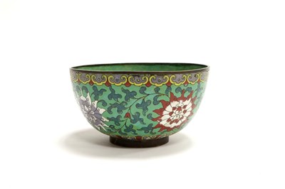 Lot 521 - A Chinese cloisonne bowl