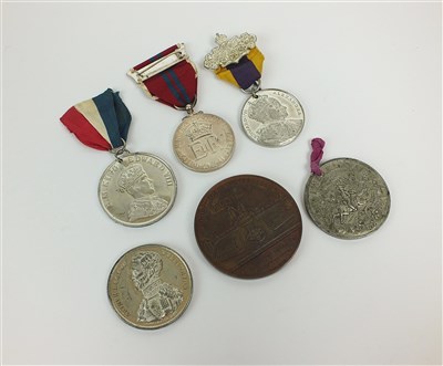 Lot 309 - Six assorted commemorative medals