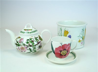 Lot 456 - A collection of Portmeirion Botanic Garden coffee and tablewares