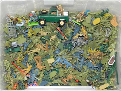 Lot 277 - Large Quantity of mostly Airfix 1/32 scale...