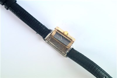 Lot 211 - A Ladies Reverso Wristwatch Retailed by E. Gübelin cased by Brevette