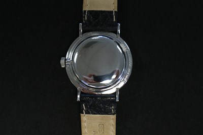 Lot 232 - A Gentleman's Longines Dodecagon Dial Wristwatch