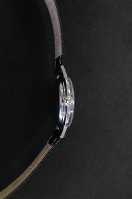 Lot 232 - A Gentleman's Longines Dodecagon Dial Wristwatch