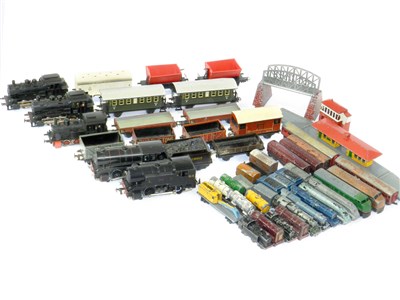 Lot 785 - Marklin and Trix-Twin OO, and Lone Star N gauge, Locomotives and Rolling Stock.