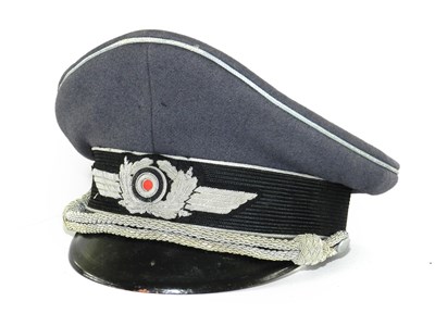 Lot 526 - German Third Reich Luftwaffe Officer’s visor cap