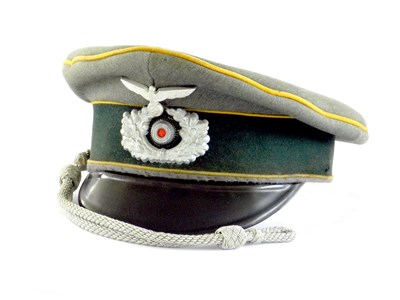 Lot 331 - A German Third Reich Army Cavalry Officer’s visor cap