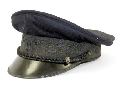 Lot 333 - A Third Reich Reichskriegerbund Veterans Visor Cap