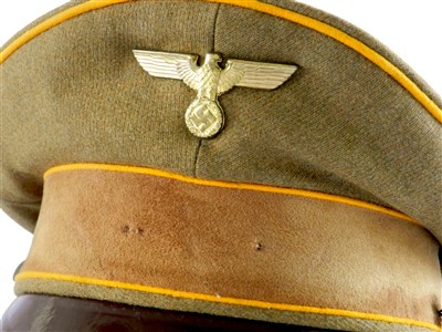 Lot 318 - A German NSDAP Visor Cap