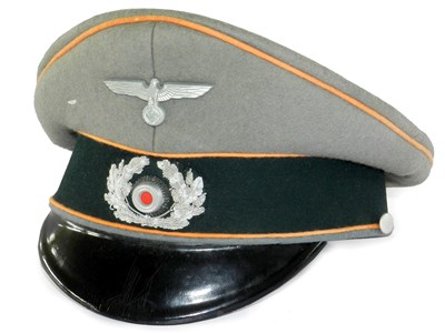 Lot 590 - A German Third Reich Heer Feldgendarmerie officer’s visor cap