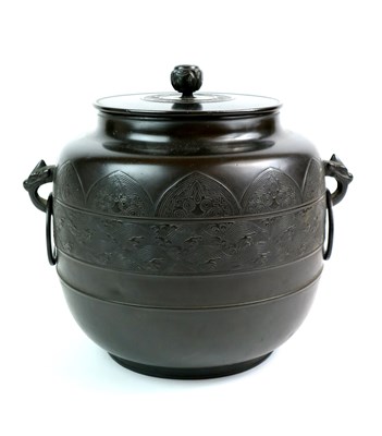 Lot 216 - A large Japanese Meiji period lidded bronze vessel