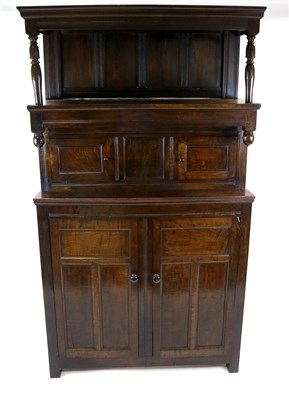 Lot 738 - An 18th century welsh oak Tridarn