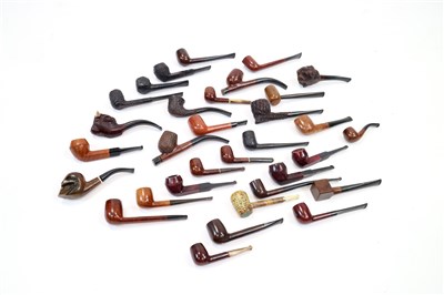 Lot 590 - A collection of seemingly unsmoked mid 20th century tobacco pipes