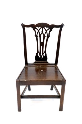 Lot 909 - A single George III oak dining chair