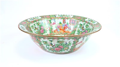 Lot 479 - A large 19th century Cantonese famille rose punch bowl