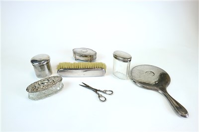 Lot 134 - A collection of silver dressing table wares