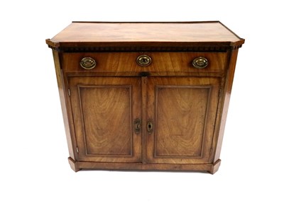 Lot 458 - A small Edwardian mahogany side cabinet