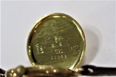 Lot 217 - A 1922 18ct ladies Rolex (Wilsdorf & Davis)