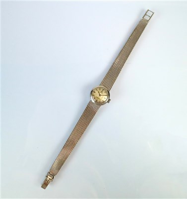 Lot 340 - An 18ct White Gold Ladies Omega Wristwatch