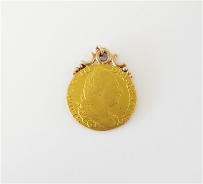 Lot 390 - A George III guinea