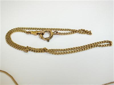 Lot 26 - A small collection of jewellery