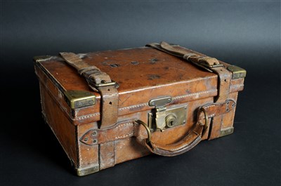 Lot 572 - A late 19th / early 20th century stitched tanned leather cartridge case