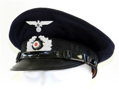 Lot 602 - A German Third Reich National-Sozialistische Reichskriegerbund 1935 (Kyffhäuser) visor cap