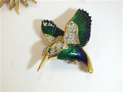 Lot 97 - Four Attwood and Sawyer brooches