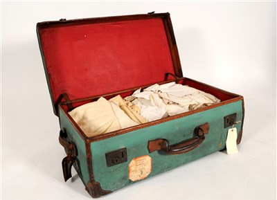Lot 580 - A large 20th century bound suitcase containing a collection of mixed vintage domestic linen