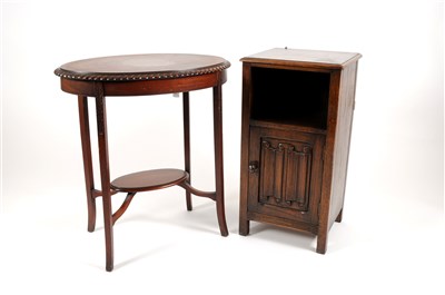 Lot 608 - A Waring and Gillow bedside cupboard and a mahogany side table