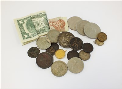 Lot 489 - A George III half spade guinea