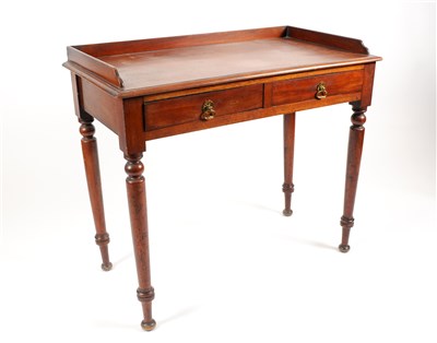 Lot 646 - A Victorian mahogany washstand