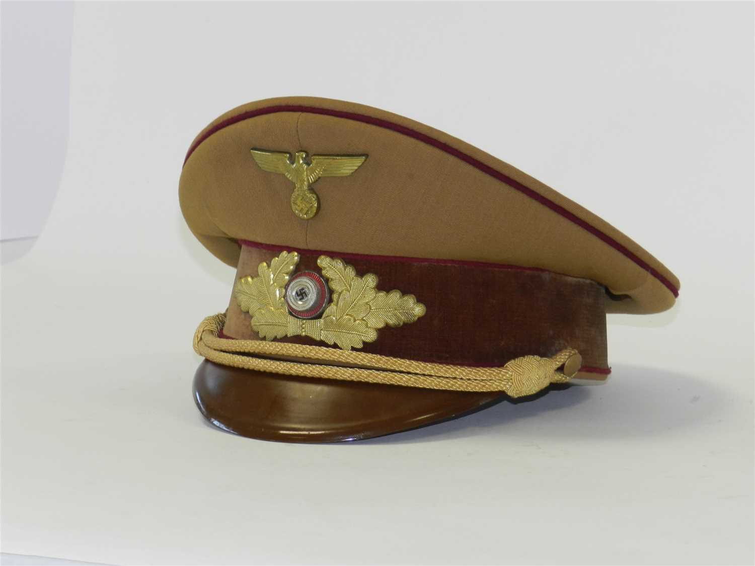 Lot 457 - German Third Reich NSDAP Political Leader's Gauleitung level visor cap