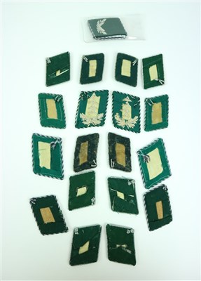Lot 369 - Luftwaffe Beamte collar tabs
