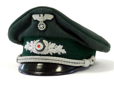 Lot 539 - A German Third Reich State Forestry Officials (Forstmeister) visor cap