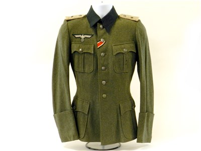 Lot 557 - A German Third Reich Army tunic