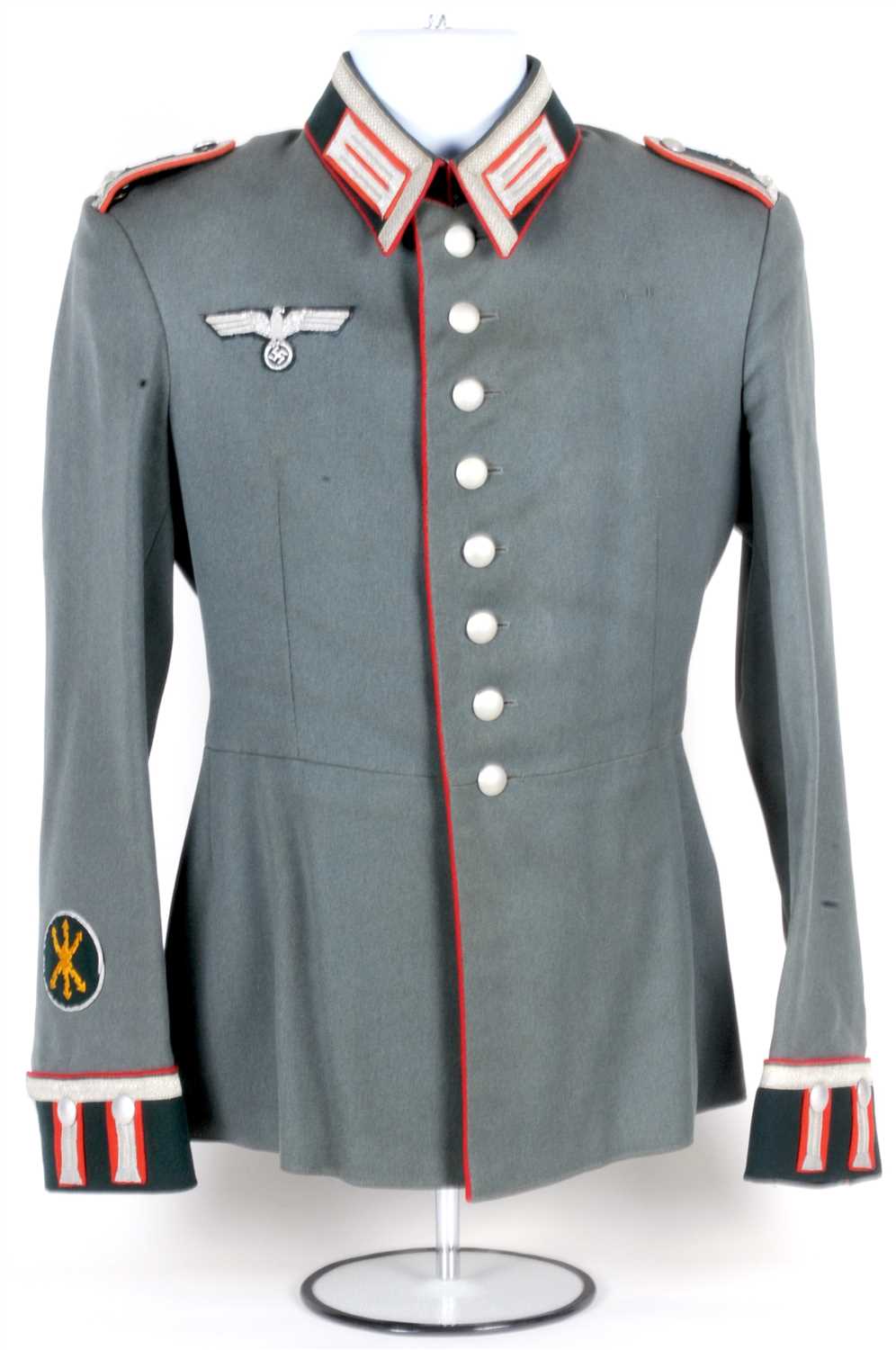 Lot 561 - A German Third Reich Army M35 Parade tunic to a Wachtmeister (Sergeant-Major)