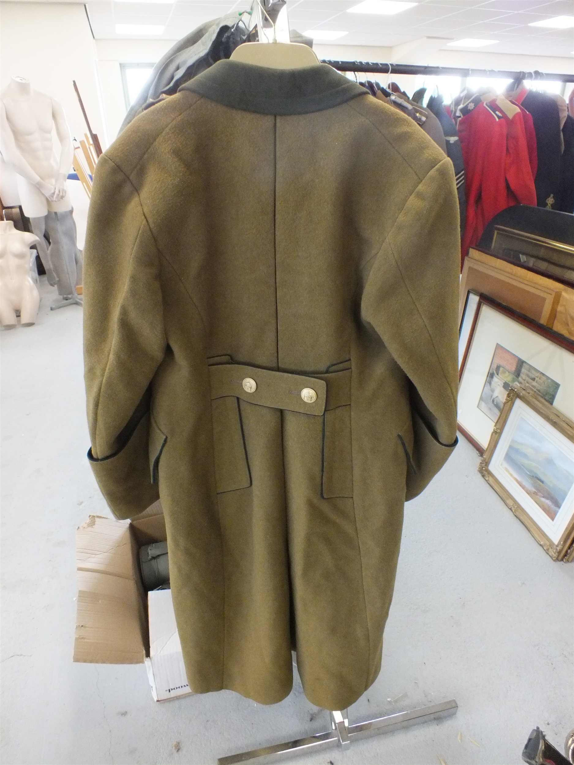 Lot 565 - A WW2 Royal Hungarian Army greatcoat