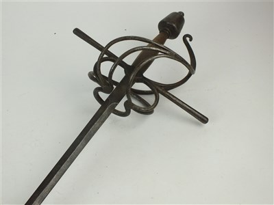 Lot 256 - Early 17th century North-European swept-hilt rapier