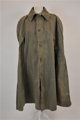 Lot 623 - A WW2 Army rain cape/poncho