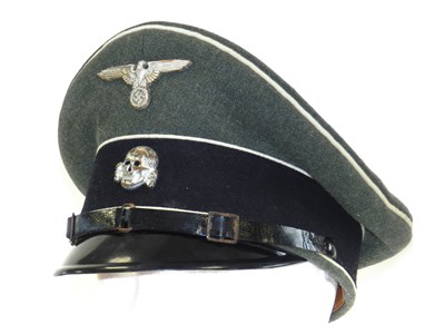 Lot 517 - A German Third Reich Waffen-SS NCO's visor cap