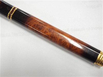 Lot 421 - A cased Must de Cartier pen