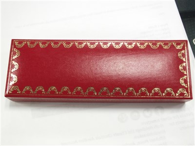 Lot 421 - A cased Must de Cartier pen