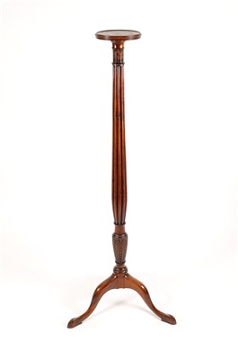 Lot 760 - A tall Victorian carved mahogany jardiniere stand