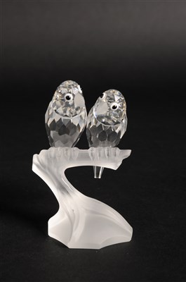 Lot 457 - A Swarovski Crystal model of a pair of lovebirds